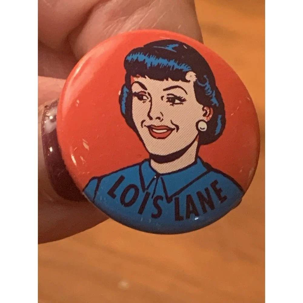 Vintage 1960s Superman Pin Lois Lane Superhero DC Comic Buttons‎ Pin NOS